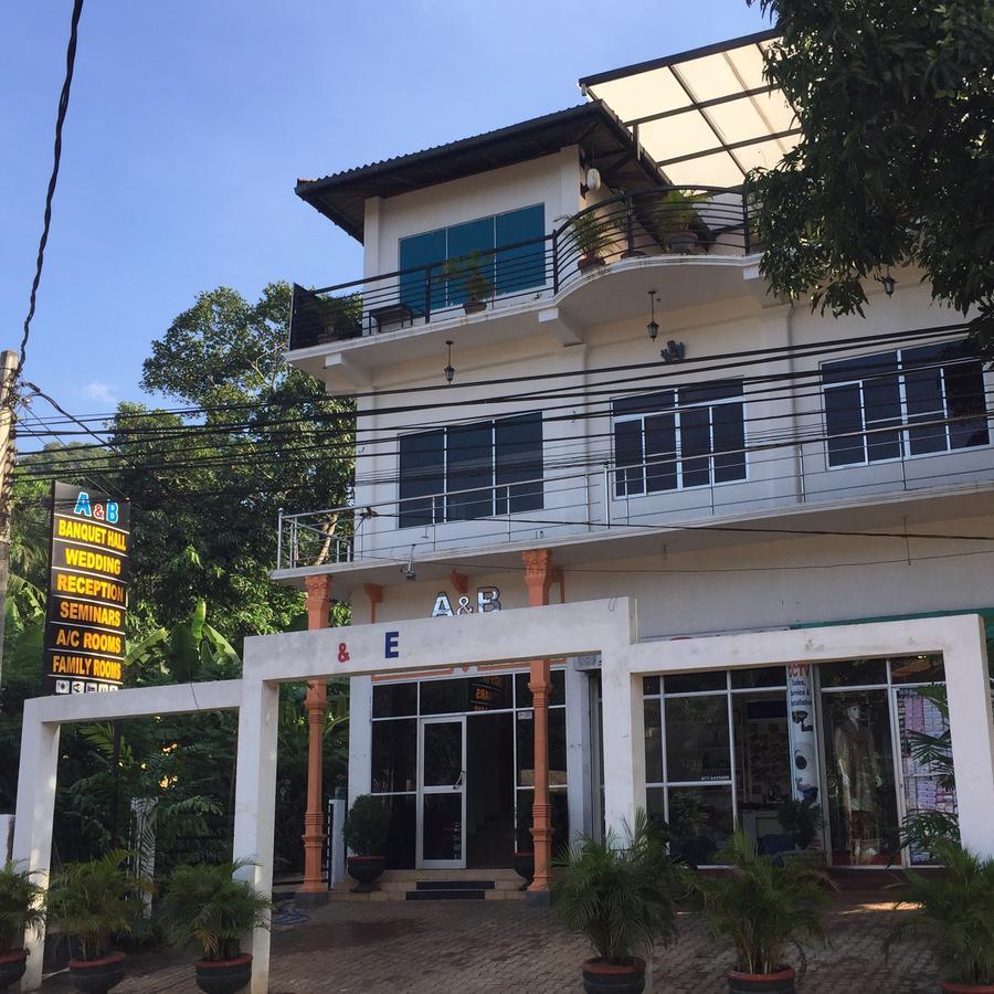 A&B Events Guest Bed & Breakfast Matale Bagian luar foto